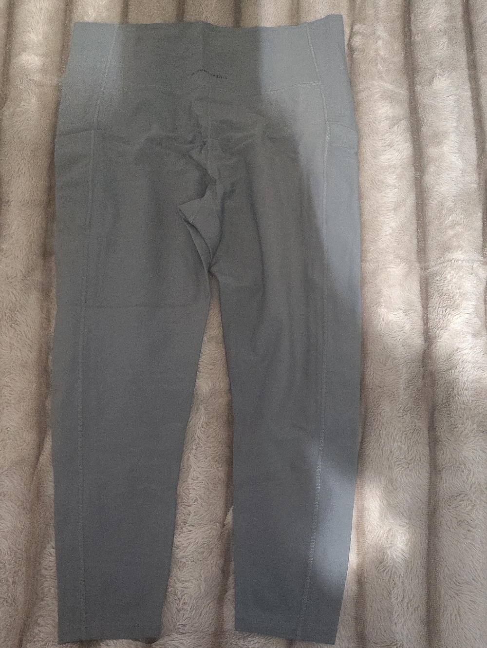 BCBGMaxAzria Light Gray Seam Detail Leggings - Picture 3 of 5